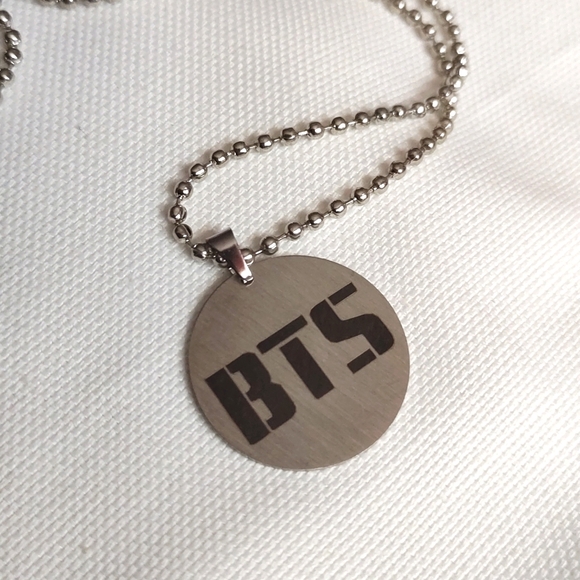 NEW LAST ONE K pop BTS army circle necklace - Picture 2 of 3